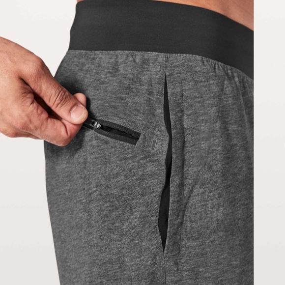 Lululemon T.H.E. Short Linerless Heathered Texture Printed Grey size Large - Picture 3 of 14